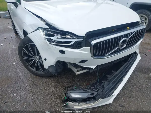 2018 VOLVO XC60 auction photo 6