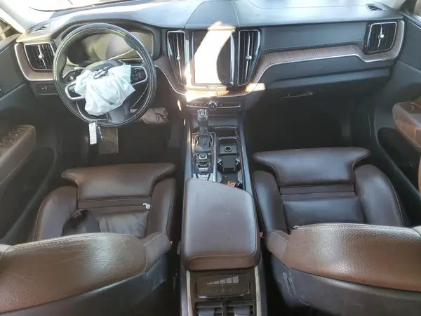 YV4102RL0J1049141 2018 VOLVO XC60 - Image 8