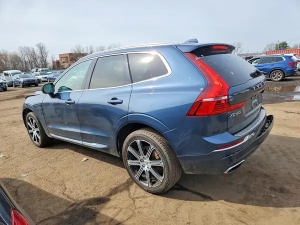 YV4102RL0M1685367 2021 VOLVO XC60 - Image 2