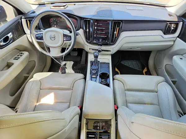 YV4102RL0M1709974 2021 VOLVO XC60 - Image 8