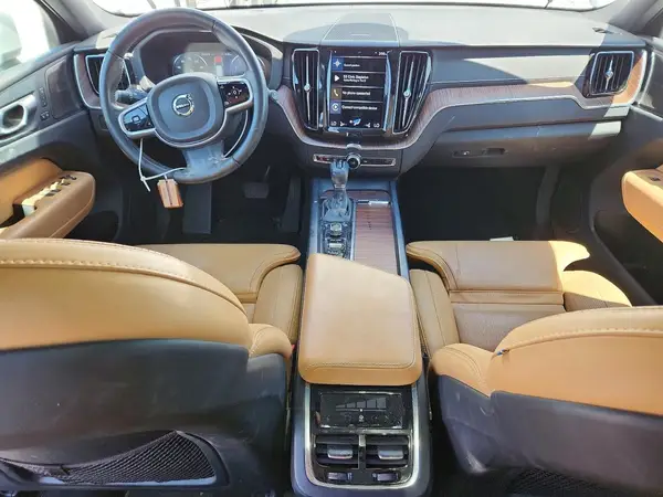 YV4102RL0M1741727 2021 VOLVO XC60 - Image 8