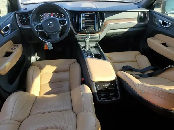 YV4102RL0M1810822 2021 VOLVO XC60 - Image 8