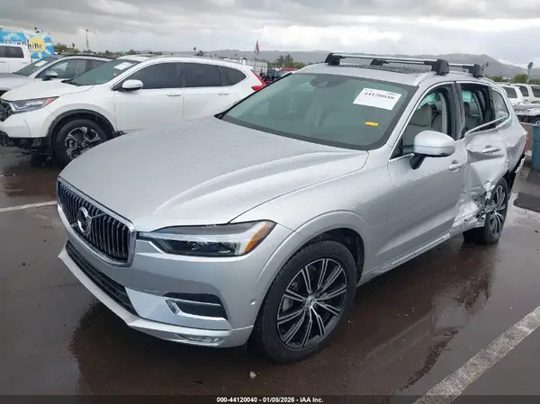 YV4102RL0M1846087 2021 VOLVO XC60 - Image 2