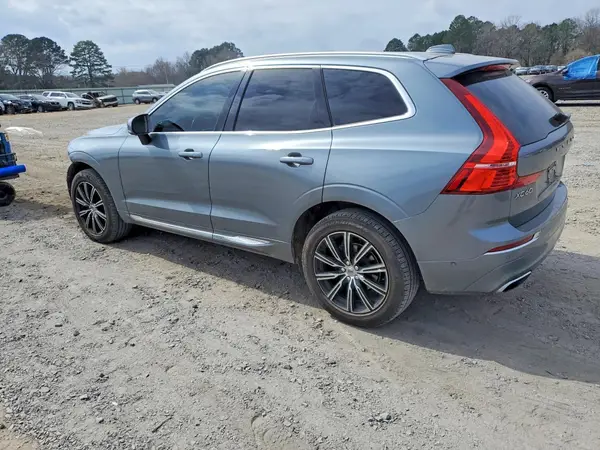 YV4102RL1J1012826 2018 VOLVO XC60 - Image 2
