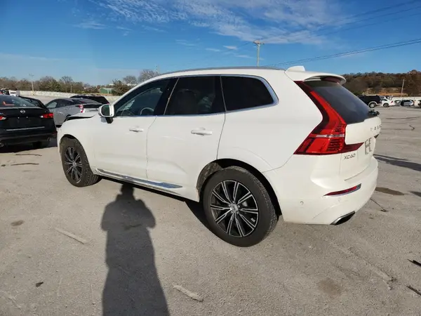 YV4102RL1J1028461 2018 VOLVO XC60 - Image 2