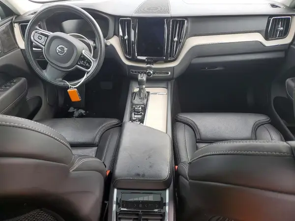 YV4102RL1M1741364 2021 VOLVO XC60 - Image 8