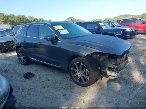 YV4102RL1M1809467 2021 VOLVO XC60 - Image 1
