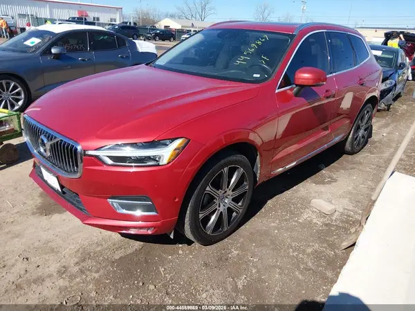 YV4102RL2J1011944 2018 VOLVO XC60 - Image 2