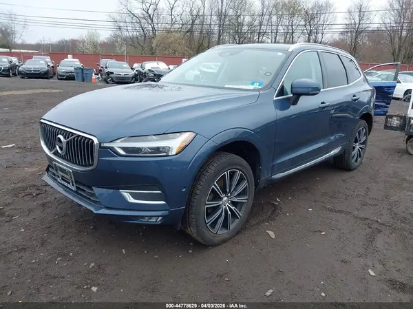 YV4102RL3J1040420 2018 VOLVO XC60 - Image 2