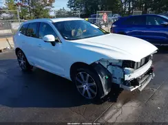 YV4102RL3L1421137 2020 VOLVO XC60