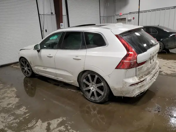 YV4102RL3L1517883 2020 VOLVO XC60 - Image 2