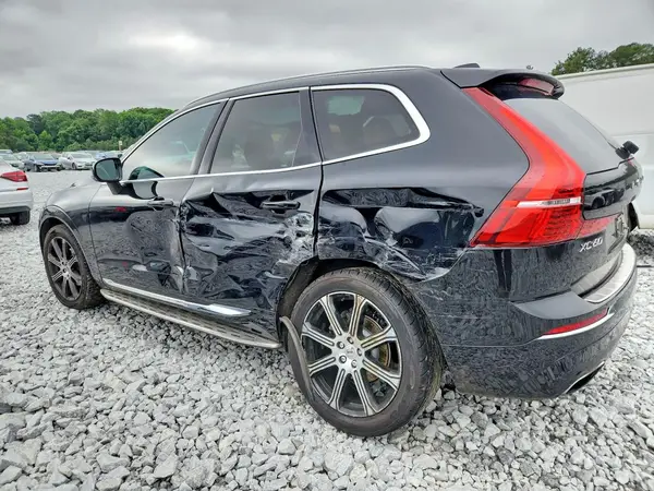 YV4102RL3M1688814 2021 VOLVO XC60 - Image 2