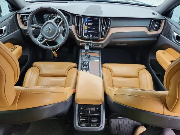 YV4102RL3M1688814 2021 VOLVO XC60 - Image 8