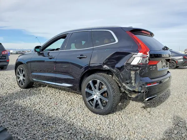 YV4102RL3M1726817 2021 VOLVO XC60 - Image 2