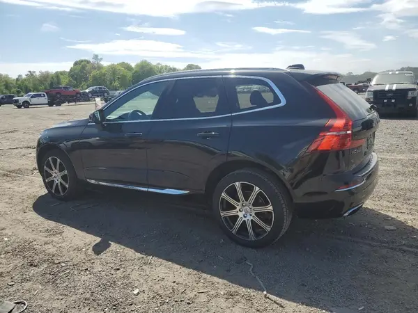 YV4102RL3M1835259 2021 VOLVO XC60 - Image 2