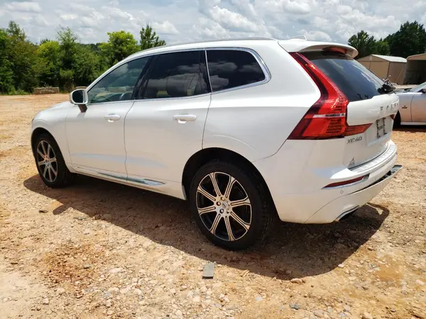 YV4102RL3M1856578 2021 VOLVO XC60 - Image 2