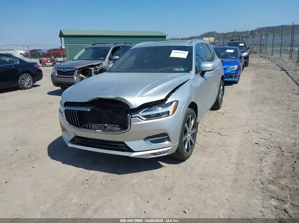 YV4102RL4L1508867 2020 VOLVO XC60 - Image 2