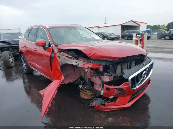 YV4102RL4L1534935 2020 VOLVO XC60 - Image 1