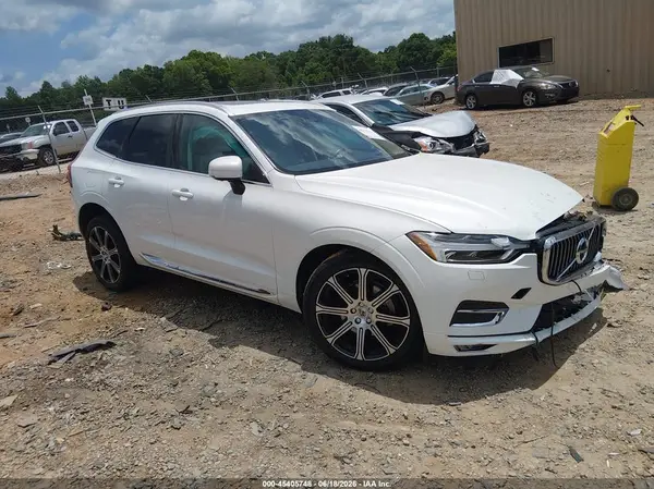 YV4102RL4L1535857 2020 VOLVO XC60 - Image 1