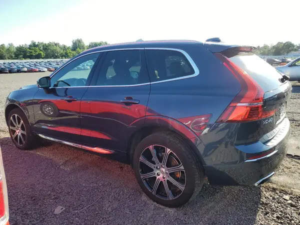 YV4102RL4M1710867 2021 VOLVO XC60 - Image 2