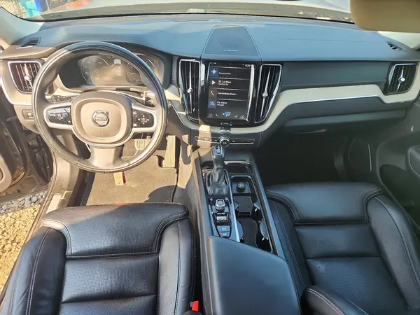 YV4102RL4M1824075 2021 VOLVO XC60 - Image 8