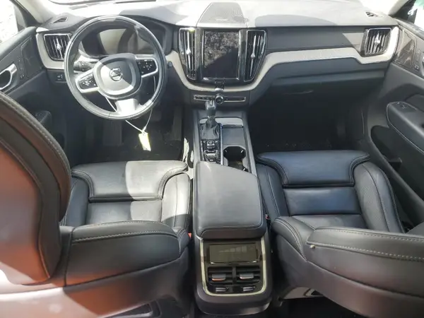 YV4102RL4M1876001 2021 VOLVO XC60 - Image 8