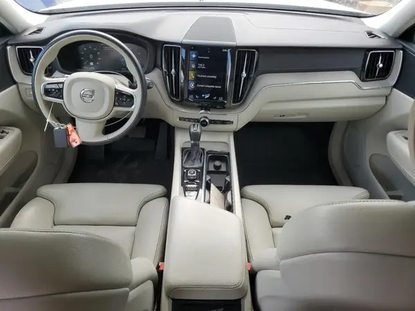 YV4102RL5J1029984 2018 VOLVO XC60 - Image 8