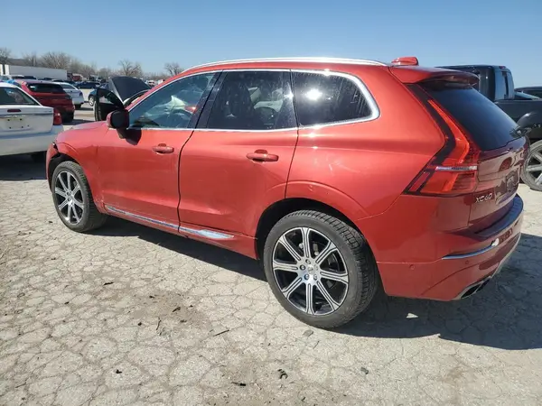 YV4102RL5L1411385 2020 VOLVO XC60 - Image 2
