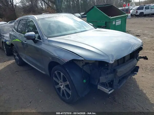 YV4102RL5M1810024 2021 VOLVO XC60 - Image 1