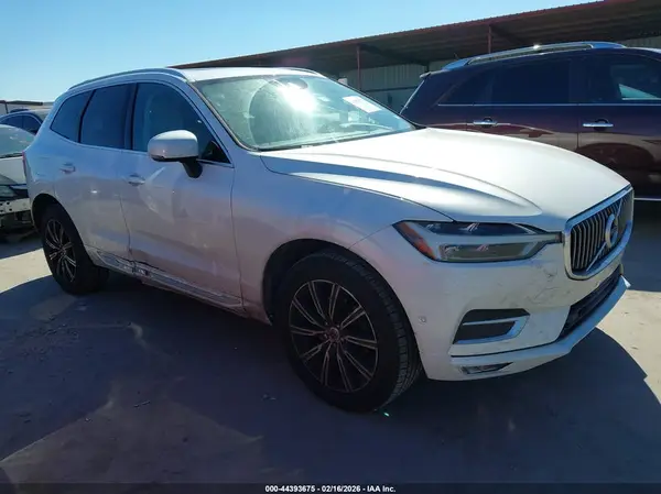 YV4102RL6J1008156 2018 VOLVO XC60 - Image 1