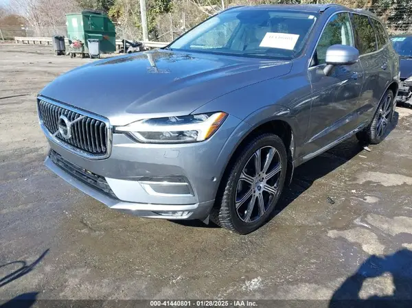 YV4102RL7J1023409 2018 VOLVO XC60 - Image 2