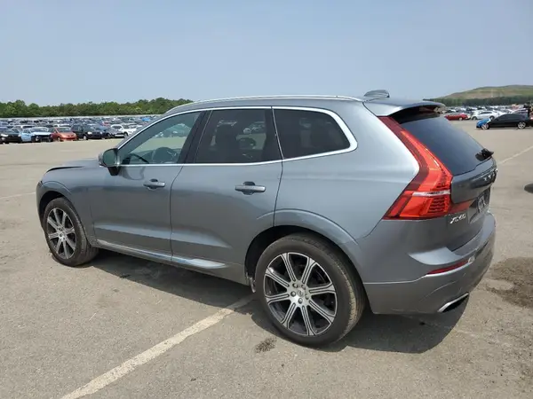 YV4102RL7L1517773 2020 VOLVO XC60 - Image 2