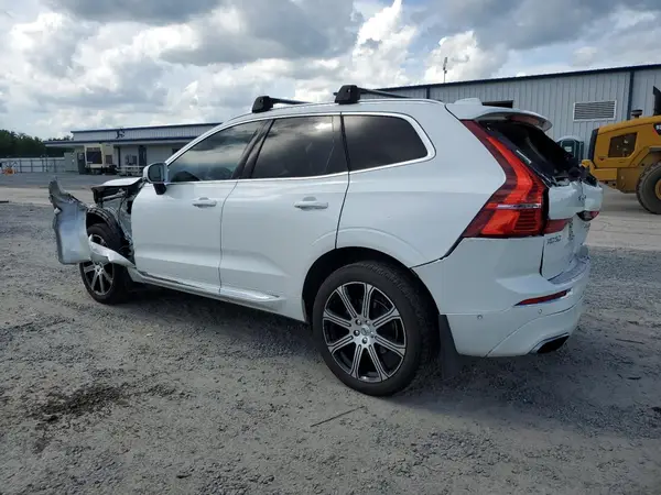 YV4102RL7M1695183 2021 VOLVO XC60 - Image 2