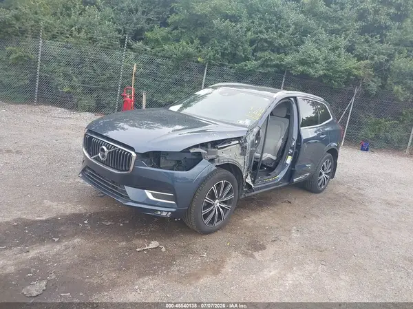 YV4102RL7M1770237 2021 VOLVO XC60 - Image 2