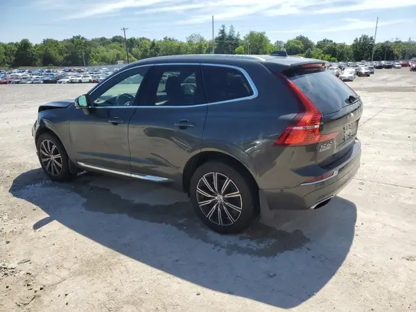 YV4102RL7M1805231 2021 VOLVO XC60 - Image 2