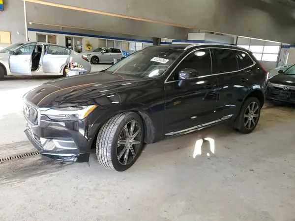 YV4102RL7M1860861 2021 VOLVO XC60 - Image 1