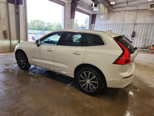 YV4102RL8J1022303 2018 VOLVO XC60 - Image 2