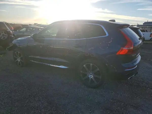 YV4102RL8L1478871 2020 VOLVO XC60 - Image 2