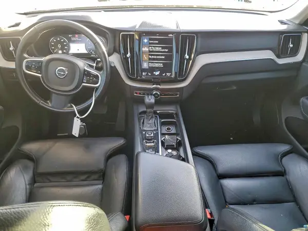 YV4102RL8L1478871 2020 VOLVO XC60 - Image 8