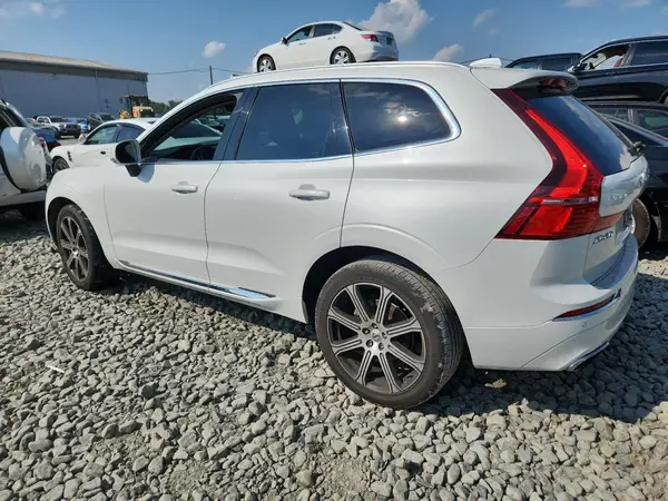 YV4102RL8L1534565 2020 VOLVO XC60 - Image 2