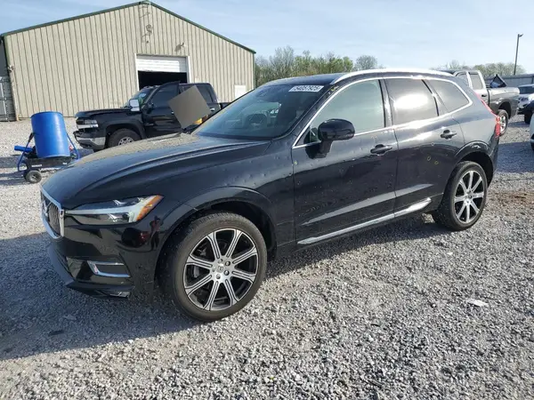 YV4102RL8M1835127 2021 VOLVO XC60 - Image 1