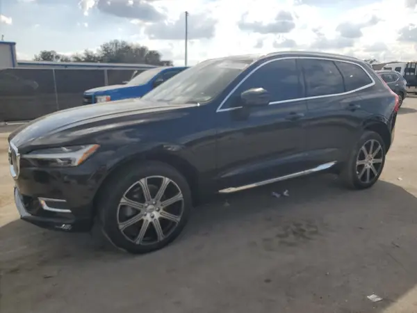 YV4102RL8M1868869 2021 VOLVO XC60 - Image 1