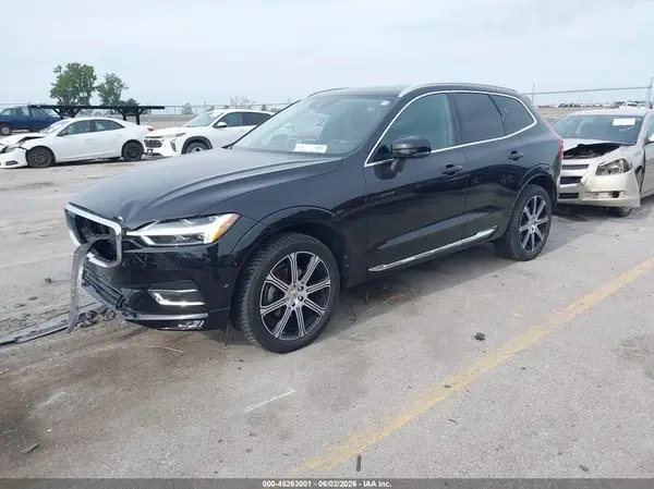 YV4102RL9J1037473 2018 VOLVO XC60 - Image 2