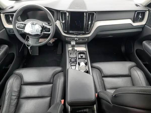 YV4102RL9M1829577 2021 VOLVO XC60 - Image 8