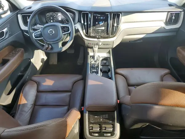 YV4102RLXJ1030435 2018 VOLVO XC60 - Image 8