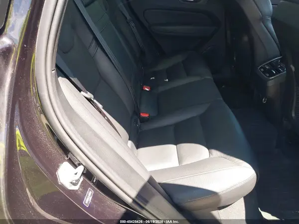 YV4102RLXL1575683 2020 VOLVO XC60 - Image 8