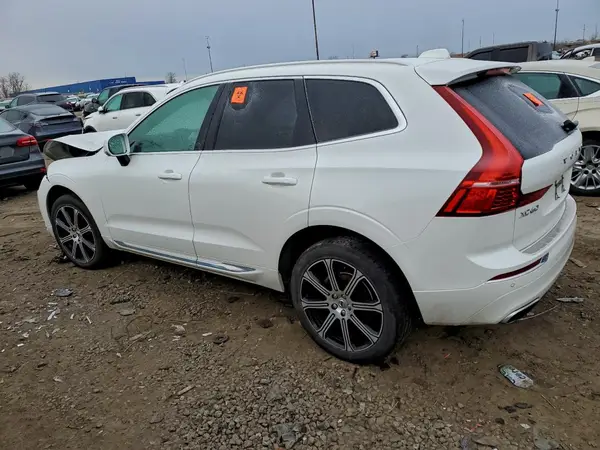 YV4102RLXM1882059 2021 VOLVO XC60 - Image 2