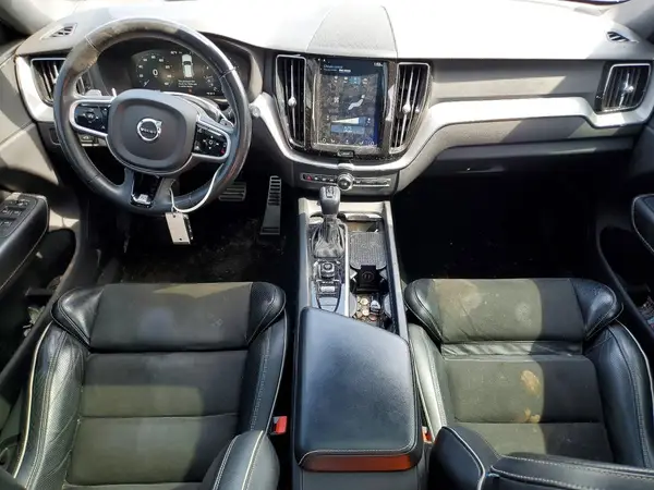 YV4102RM7J1048920 2018 VOLVO XC60 - Image 8