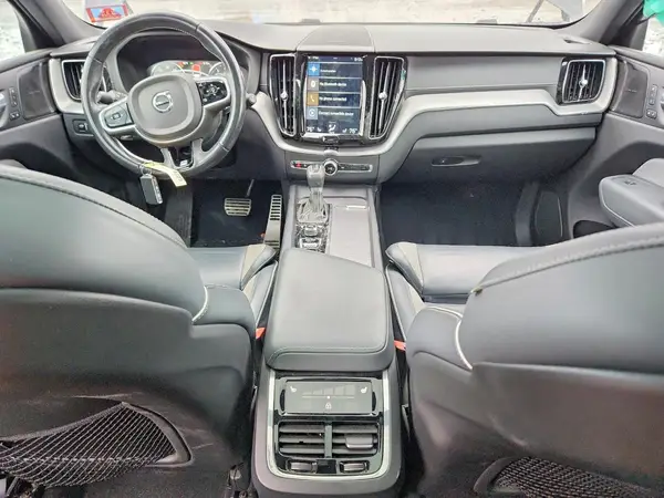 YV4102RM8L1417643 2020 VOLVO XC60 - Image 8