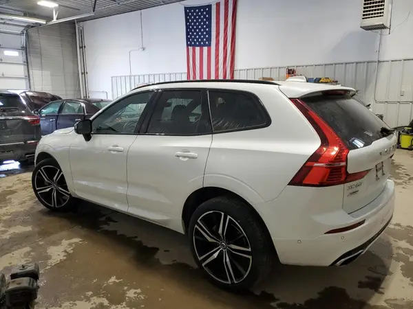 YV4102RM8M1794703 2021 VOLVO XC60 - Image 2